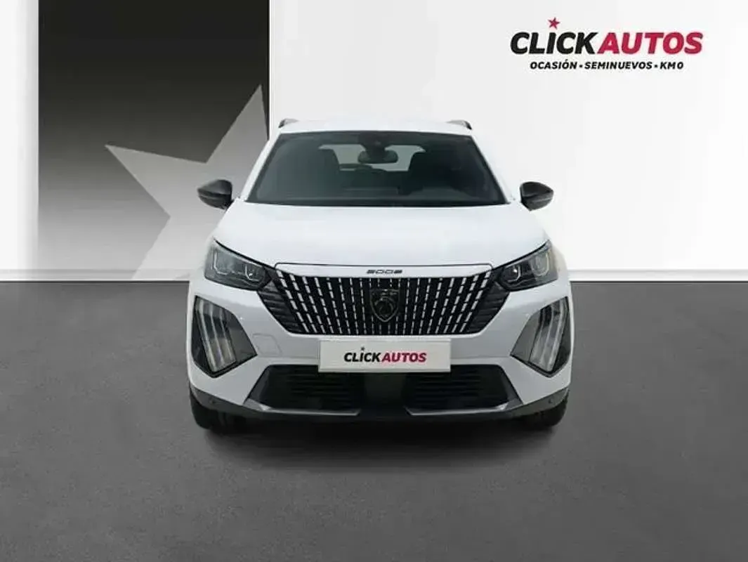 Usado Peugeot 2008 Allure 101 CV (74 kW) 2025 Blanco SUV
