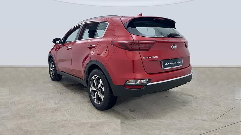 Usado Kia Sportage 132 CV (97 kW) 2019 Rojo SUV