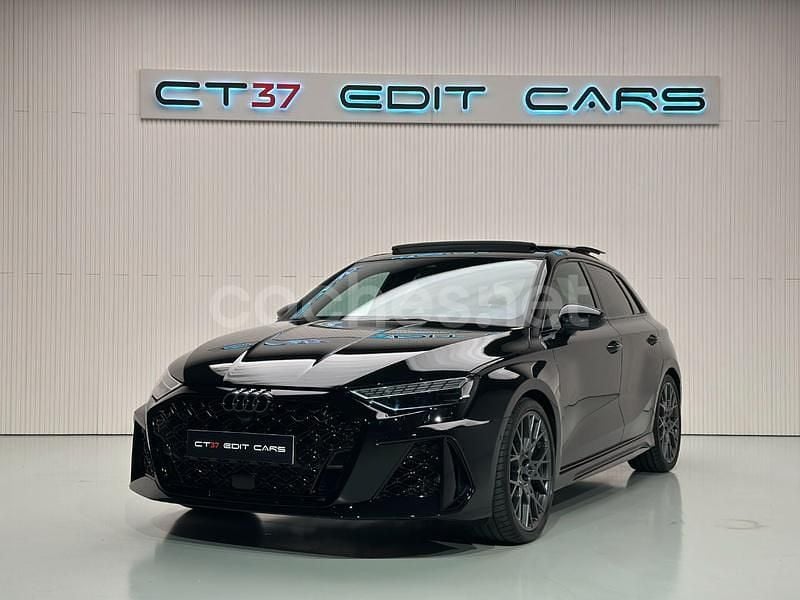Usado Audi RS3 Ambiente 400 CV (294 kW) 2024 Negro Berlina