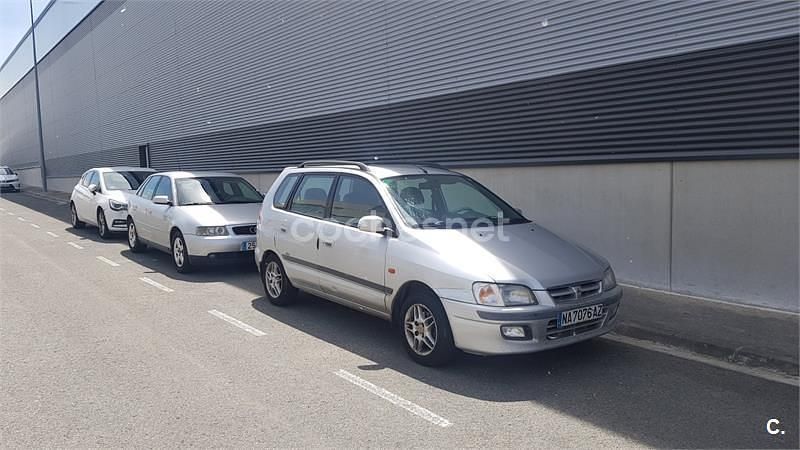 Usado Mitsubishi Space Star Plus 86 CV (63 kW) 1999 Gris / plata Monovolumen