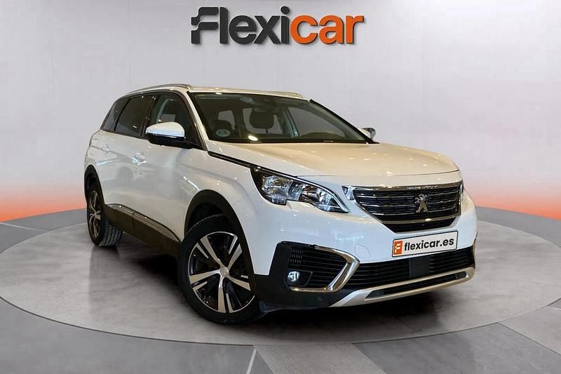 Blanco Usado 2018 Peugeot 5008 Active+ Monovolumen | 13.490 € (Precio justo) - Imagen 1/4