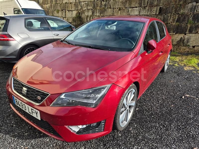 Usado Seat Leon FR 184 CV (135 kW) 2014 Granate Berlina