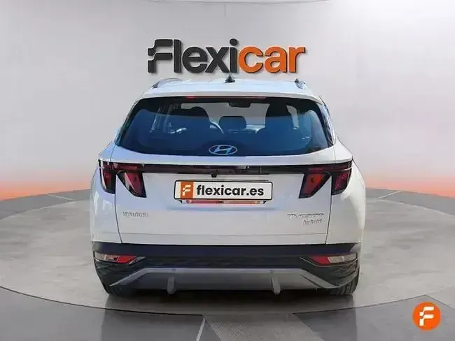 Usado Hyundai Tucson 150 CV (110 kW) 2021 Blanco SUV
