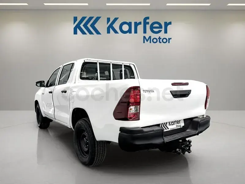 Usado Toyota HiLux 150 CV (110 kW) 2020 Blanco Pickup/Camioneta