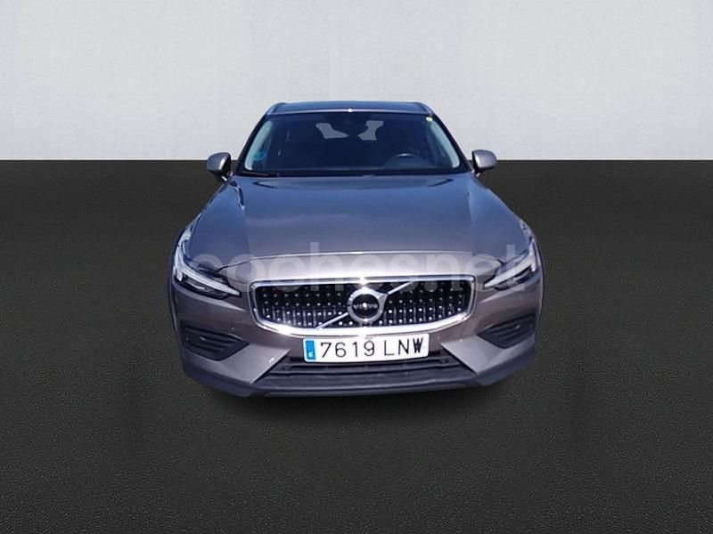 Gris / plata Usado 2021 Volvo V60 CC Familiar | 27.300 € (Buen precio) - Imagen 1/1