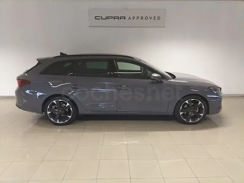 Usado Cupra Leon 150 CV (110 kW) 2025 Blanco Familiar