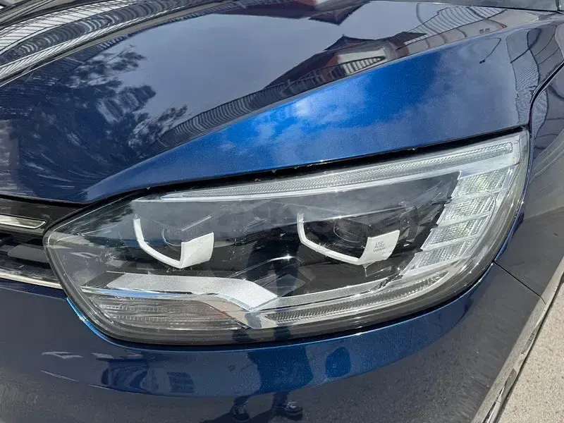 Usado Renault Grand Scénic IV Zen 140 CV (102 kW) 2019 Azul Monovolumen