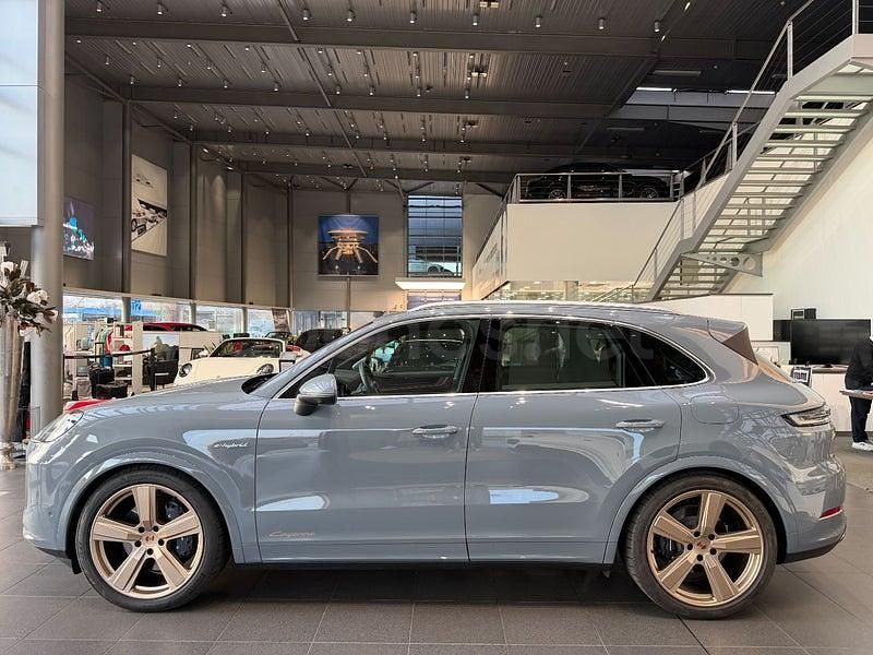 Usado Porsche Cayenne 470 CV (345 kW) 2025 Gris SUV