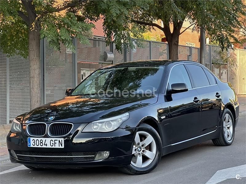 Negro Usado 2008 BMW 520 Berlina | 8300 € (Precio justo) - Imagen 1/4