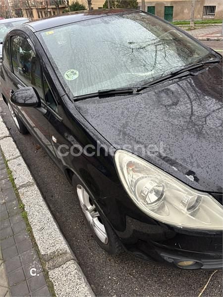 Usado Opel Corsa Enjoy 90 CV (66 kW) 2007 Negro Utilitario