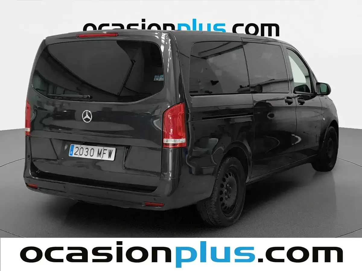 Usado Mercedes Vito 163 CV (119 kW) 2023 Gris Van