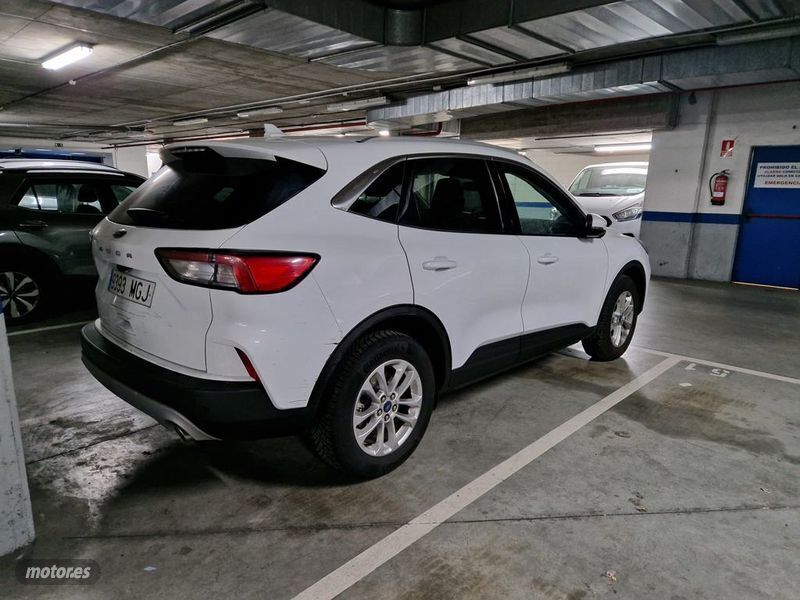 Blanco Usado 2023 Ford Kuga ST-Line SUV | 19.500 € (Precio justo) - Imagen 1/3