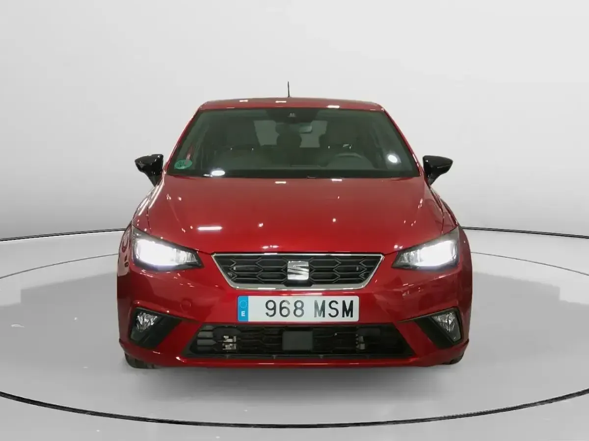 Usado Seat Ibiza FR 115 CV (84 kW) 2024 Rojo Berlina