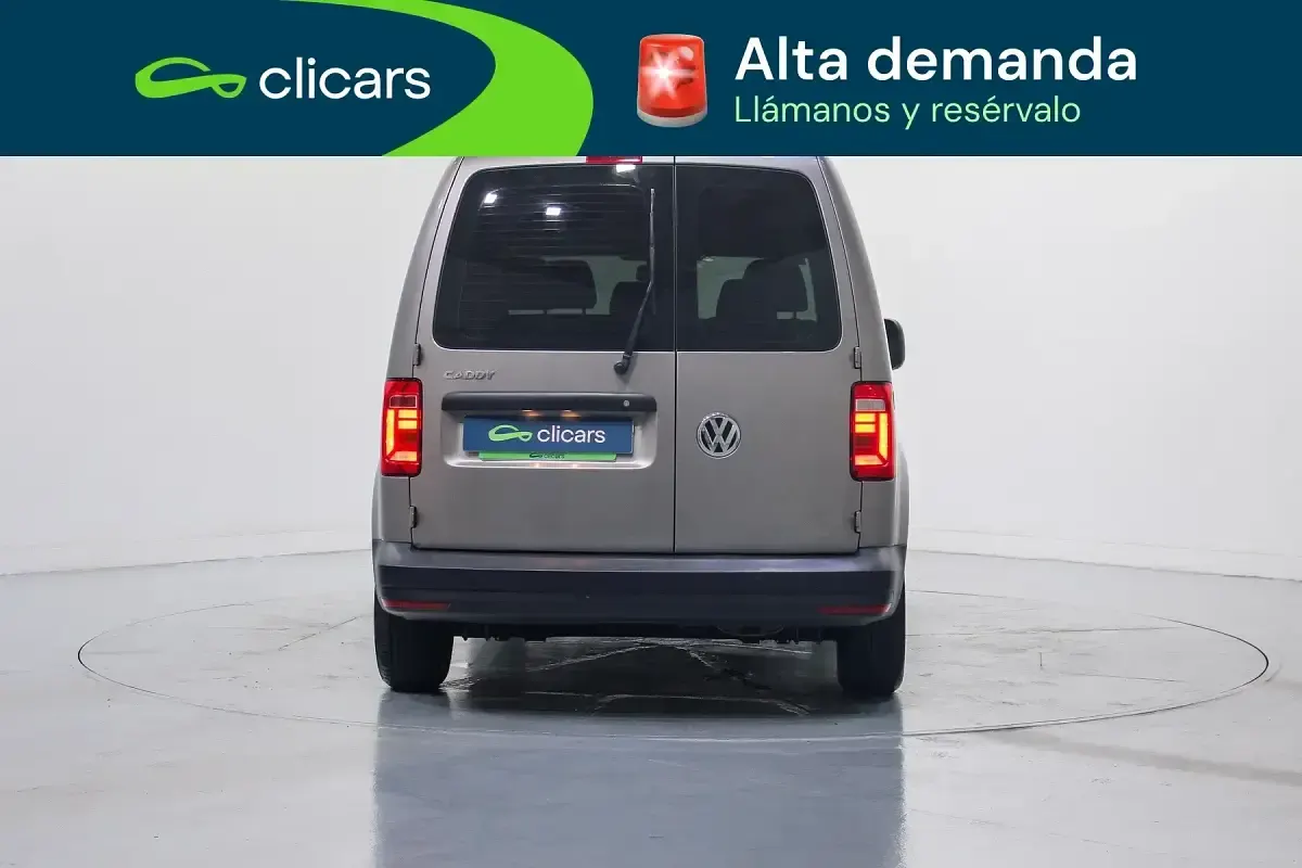 Usado VW Caddy 102 CV (75 kW) 2019 Beige Monovolumen