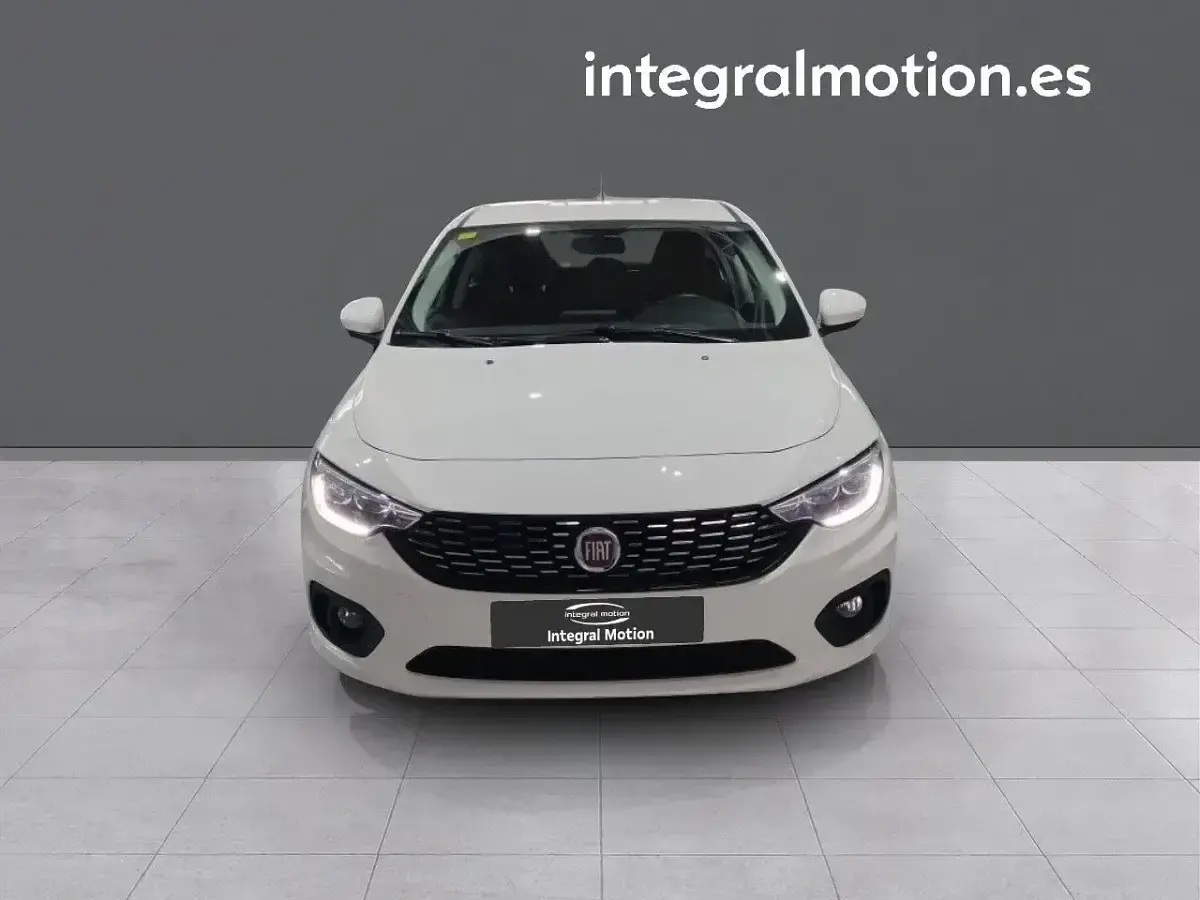 Usado Fiat Tipo Mirror 120 CV (88 kW) 2020 Blanco