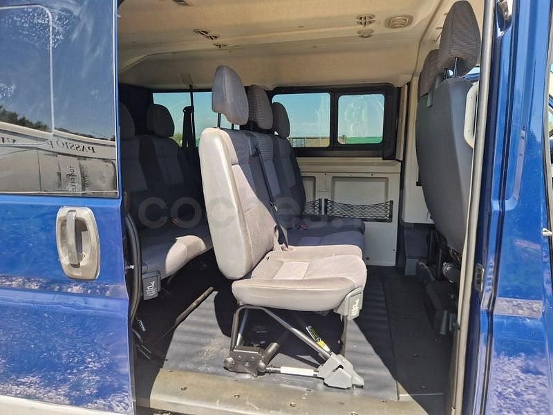 Usado Peugeot Boxer 130 CV (95 kW) 2012 Azul Van