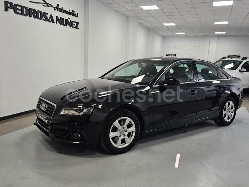 Negro Usado 2009 Audi A4 Berlina | 9800 € (Precio justo) - Imagen 1/4
