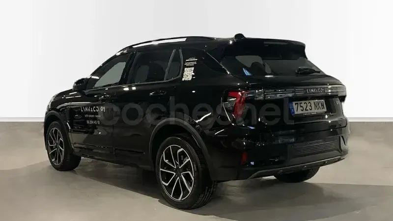 Usado Lynk & Co 01 276 CV (202 kW) 2025 Negro SUV