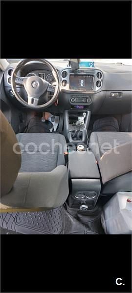 Usado VW Tiguan 110 CV (80 kW) 2012 Gris / plata SUV