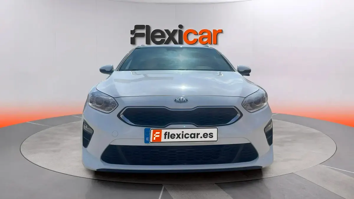 Usado Kia Ceed 120 CV (88 kW) 2020 Blanco Utilitario