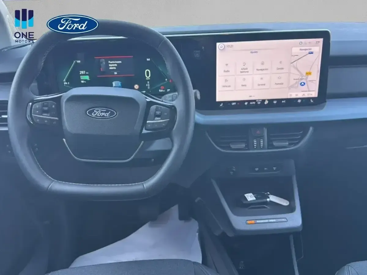 Nuevo Ford Tourneo Courier Active 100 kW (136 CV) 2026 Gris Monovolumen