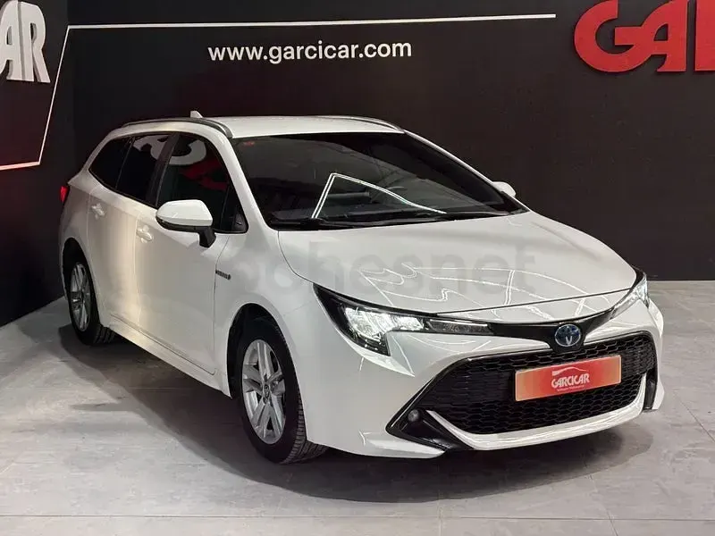 Usado Toyota Corolla Active 122 CV (89 kW) 2021 Blanco Berlina