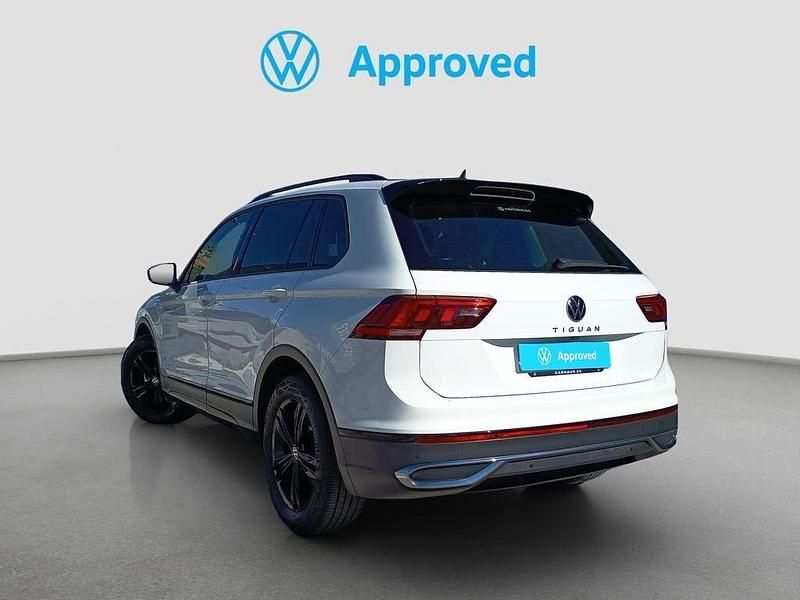 Usado VW Tiguan Sportline 150 HP (110 kW) 2022 Branco SUV