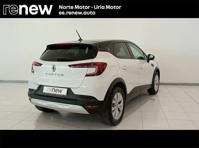 Usado Renault Captur Intens 100 CV (73 kW) 2022 Blanco SUV