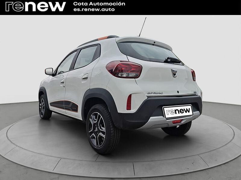 Usado Dacia Spring Comfort 33 kW (45 CV) 2022 Blanco Utilitario