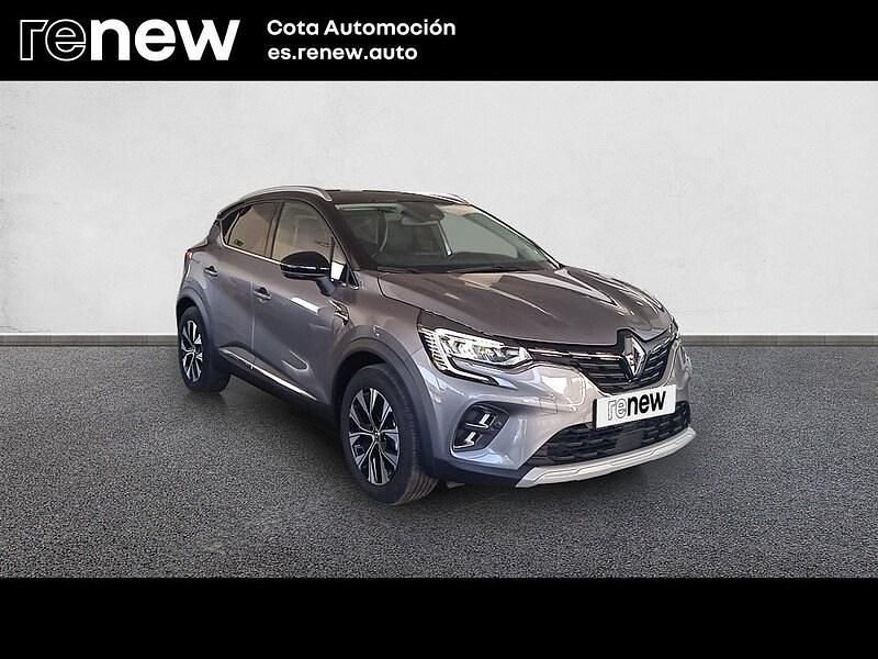 Usado Renault Captur Techno 90 CV (66 kW) 2023 Gris SUV