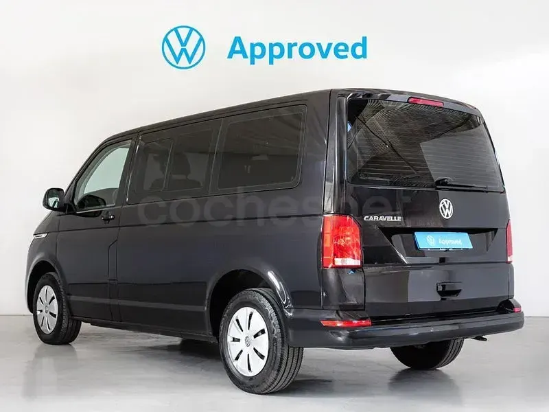 Usado VW Caravelle 150 CV (110 kW) 2024 Negro Van