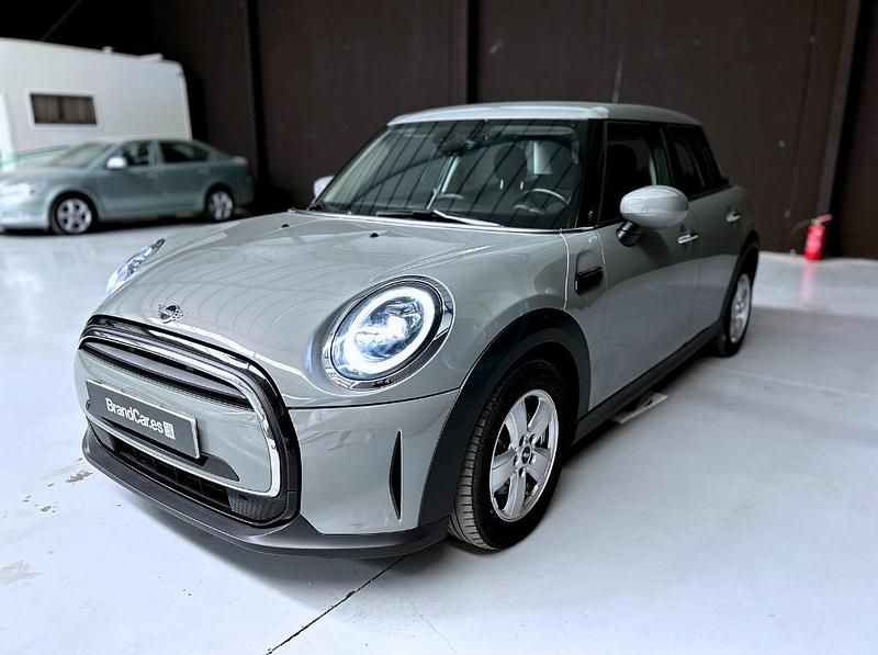 Usado Mini Cooper 136 CV (100 kW) 2022 Gris Utilitario