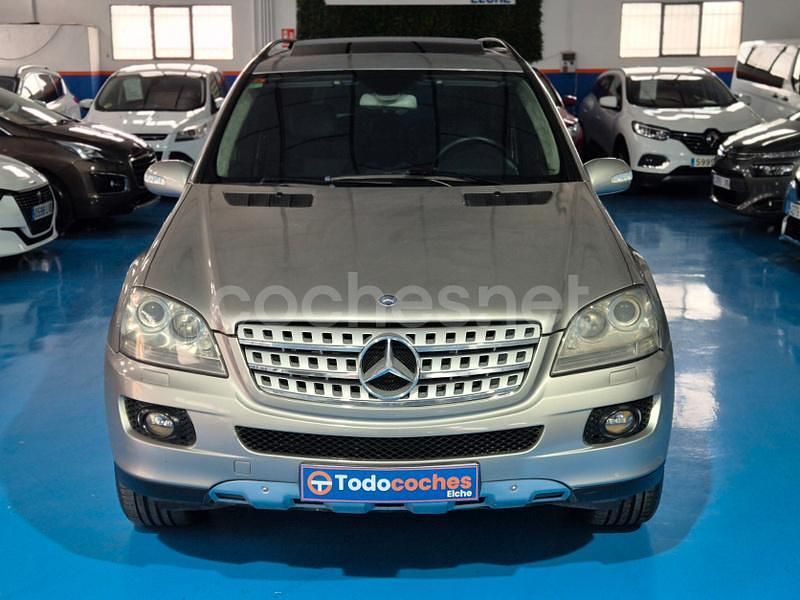 Usado Mercedes ML320 224 CV (164 kW) 2006 Beige SUV