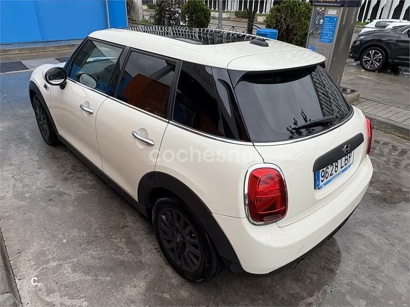 Usado Mini ONE 102 CV (75 kW) 2019 Blanco Utilitario