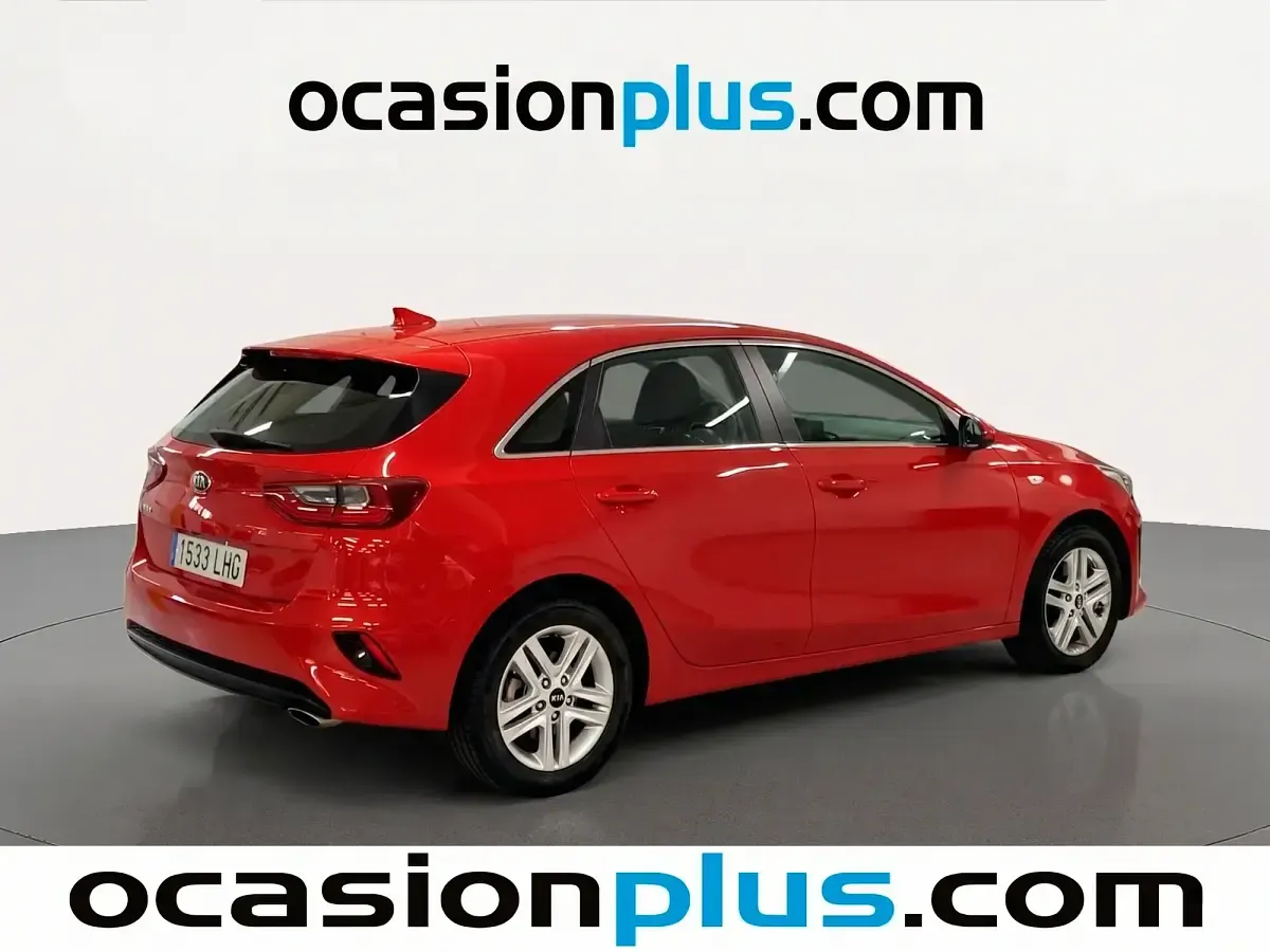 Usado Kia Ceed 100 CV (73 kW) 2020 Rojo Utilitario