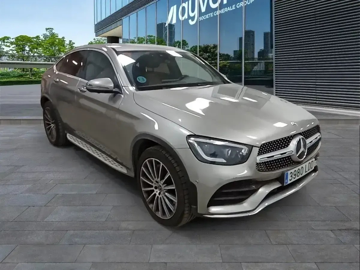 Usado Mercedes GLC300 245 CV (180 kW) 2019 Gris SUV