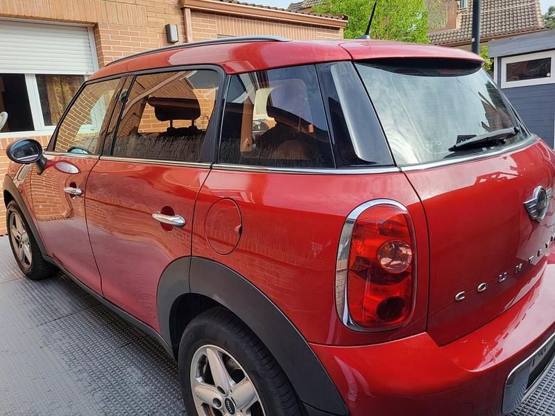 Usado Mini One D Countryman 90 CV (66 kW) 2014 Rojo SUV