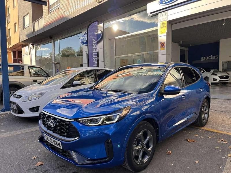 Azul Usado 2024 Ford Kuga ST-Line SUV | 29.999 € (Precio justo) - Imagen 1/4