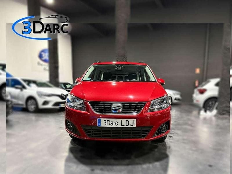 Usado Seat Alhambra Style 150 CV (110 kW) 2019 Rojo Monovolumen