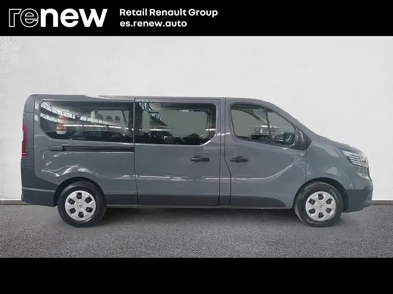 Usado Renault Trafic 150 CV (110 kW) 2024 Gris Monovolumen