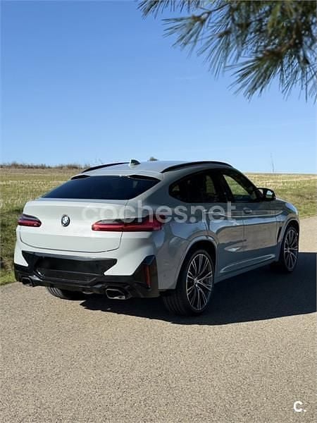 Usado BMW X4 M Sport 340 CV (250 kW) 2023 Gris / plata SUV