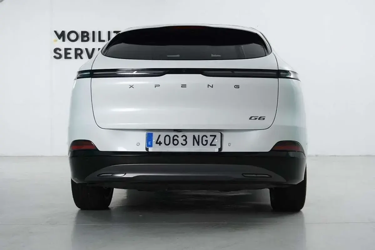 Usado XPENG G6 RWD Long Range 216 kW (295 CV) 2025 Blanco SUV