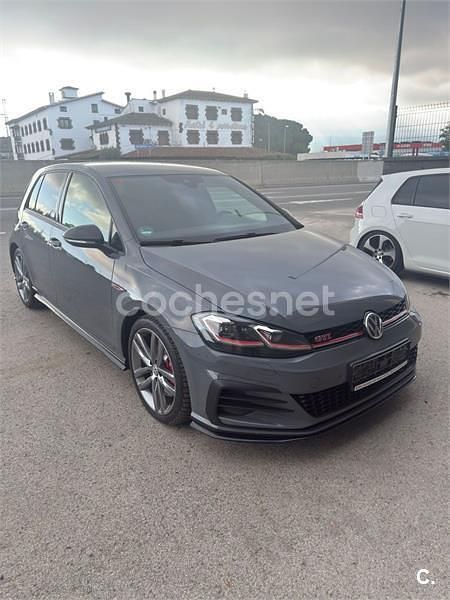 Gris / plata Usado 2019 VW Golf VII GTI Berlina | 23.999 € (Super precio) - Imagen 1/4
