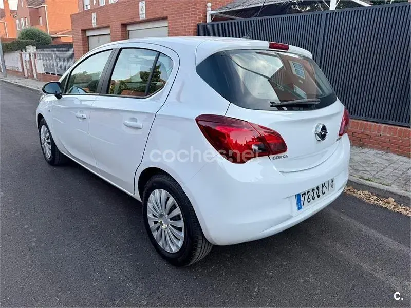 Usado Opel Corsa Selective 90 CV (66 kW) 2019 Blanco Utilitario