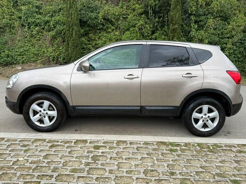 Usado Nissan Qashqai Acenta 115 CV (84 kW) 2008 Beige SUV
