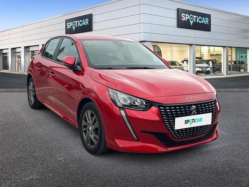 Usado Peugeot 208 Active 100 CV (73 kW) 2021 Rojo Utilitario