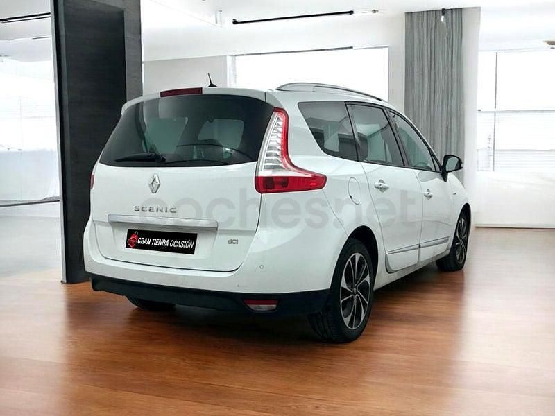 Usado Renault Grand Scénic III Bose Edition 130 CV (95 kW) 2014 Blanco Monovolumen