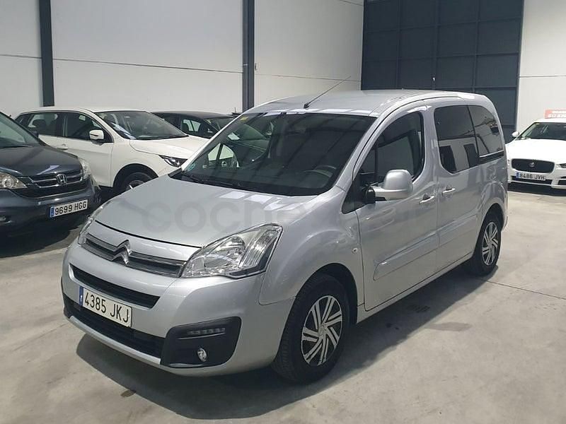Usado Citroën Berlingo Feel 100 CV (73 kW) 2015 Gris / plata Monovolumen