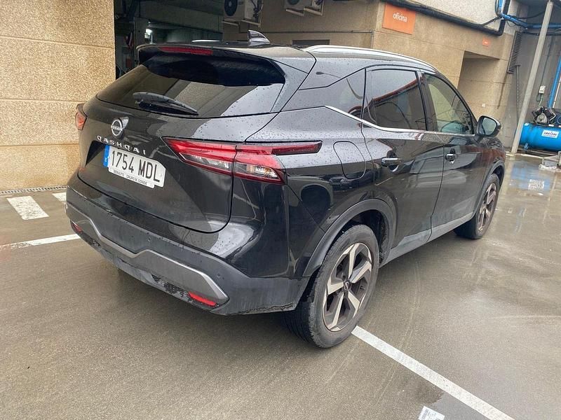 Usado Nissan Qashqai N-Connecta 140 CV (102 kW) 2023 Negro SUV
