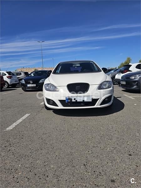 Usado Seat Leon Sport 125 CV (91 kW) 2009 Blanco Berlina